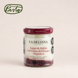 la delfina yogur con frutos del bosque 160