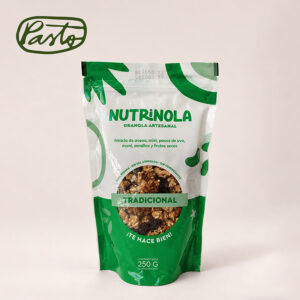 nutrinola tradicional granola.jpeg